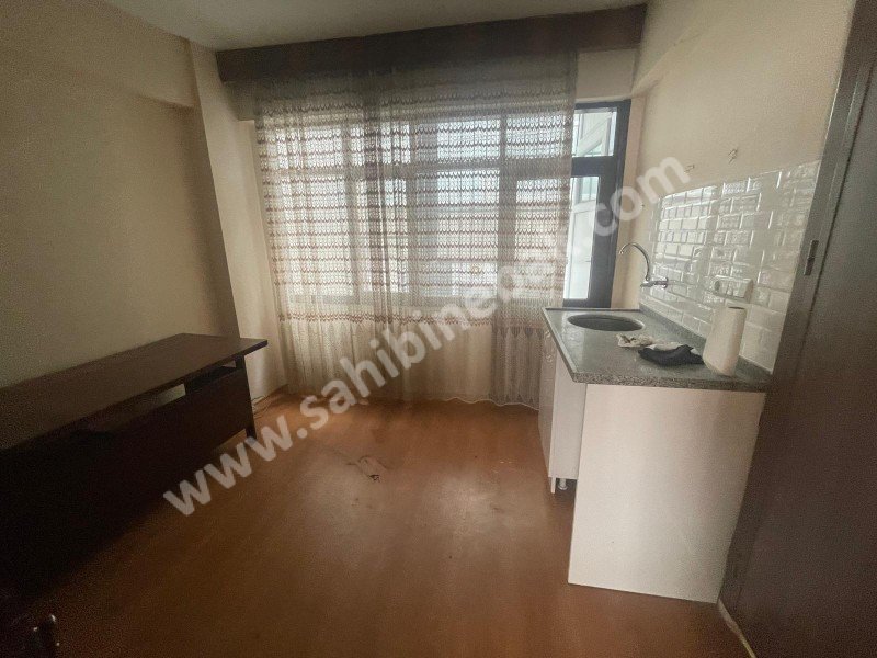 BURSA OSMANGAZİ HEYKEL MERKEZDE SATILIK ARA KAT 1+1 OFİS & BÜRO