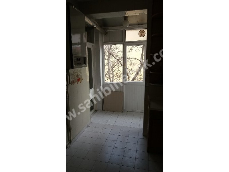 TÜRKİŞ BLOKLARI 2+L SALON 3.KAT YAPILI KİRALIK DAİRE