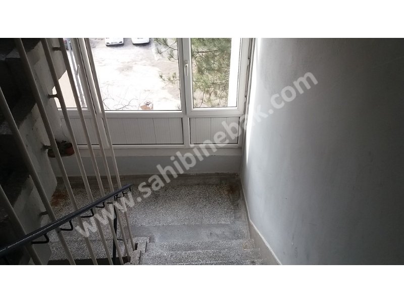 TÜRKİŞ BLOKLARI 2+L SALON 3.KAT YAPILI KİRALIK DAİRE