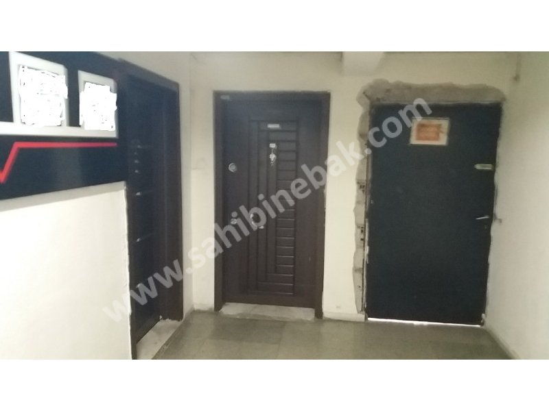 ULUS'DA İŞ MERKEZİNDE KİRALIK 4. KAT 70M2 WCLİ MUTFAKLI ASANSÖRLÜ OFİS