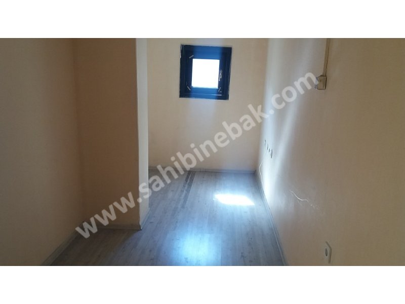 ULUS'DA İŞ MERKEZİNDE KİRALIK 4. KAT 70M2 WCLİ MUTFAKLI ASANSÖRLÜ OFİS