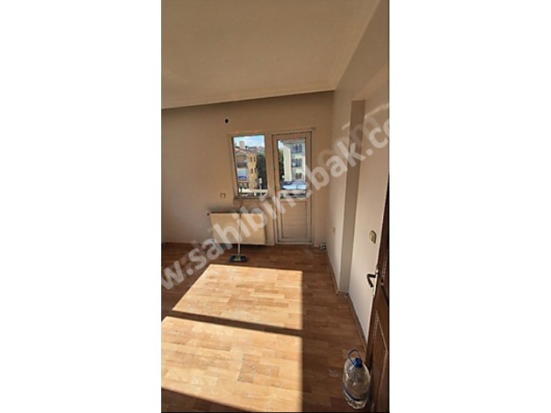 KEÇİÖREN SUBAYEVLERİNDE METRO DİBİ YAPILI KİRALIK 3+1 2.KAT DAİRE