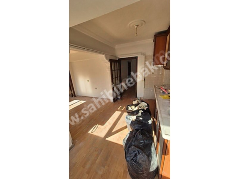 KEÇİÖREN SUBAYEVLERİNDE METRO DİBİ YAPILI KİRALIK 3+1 2.KAT DAİRE