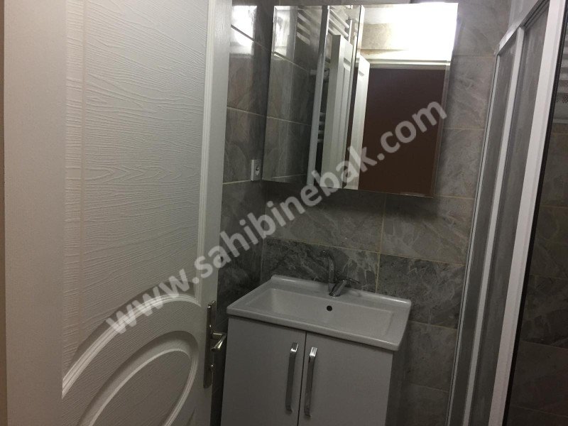 BURSA YILDIRIM SULAR VADİSİNDE SATILIK 2+1 100m2 1.KAT DAİRE