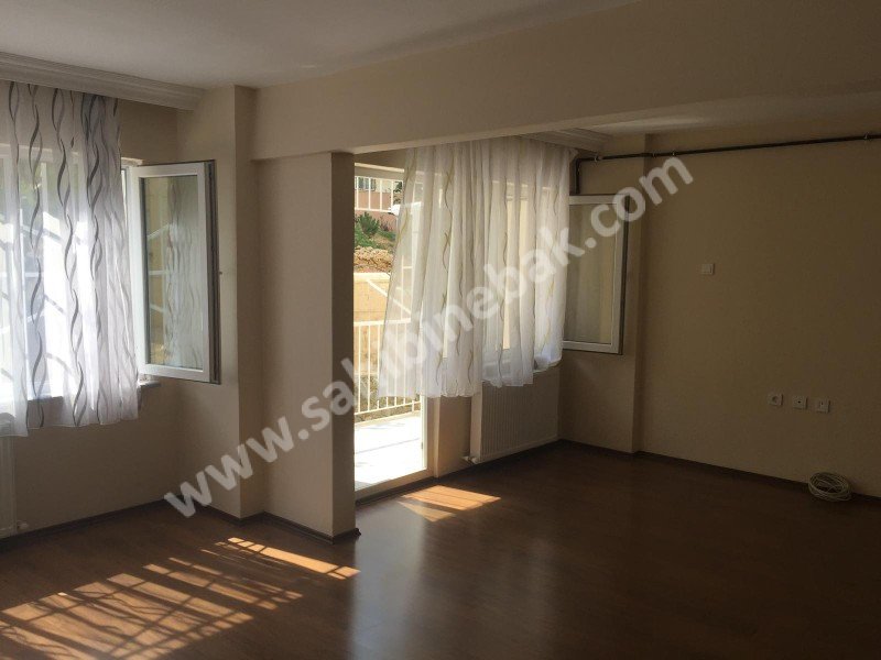 BURSA YILDIRIM SULAR VADİSİNDE SATILIK 2+1 100m2 1.KAT DAİRE