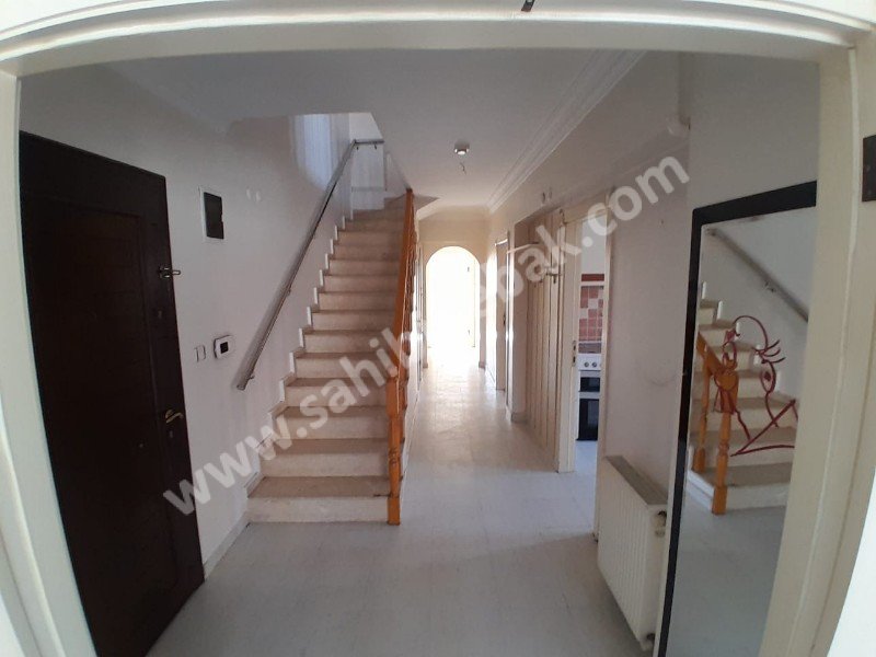 DUYGULU SOK. KİRALIK 5+1 DUBLEX 3.KAT 3 BALKON TERASLI ŞÖMİNELİ FULL YAPILI