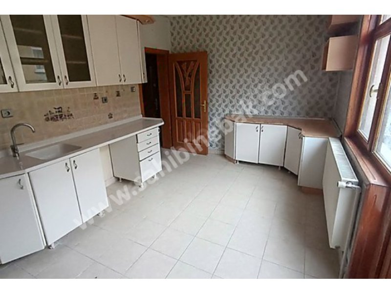 K.ÖRENDE KİRALIK 4+1 DUBLEX 2.KAT TERASLI  FULL YAPILI DAİRE