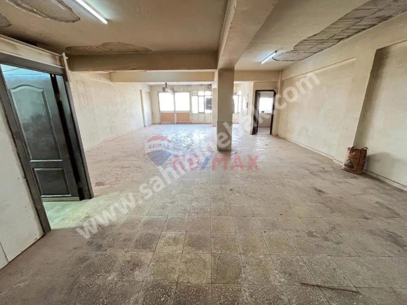 SİTELER ÇAMLITEPE CAD.2 KAT 140 M2  WCLİ MUTFAKLI KİRALIK DÜKKAN