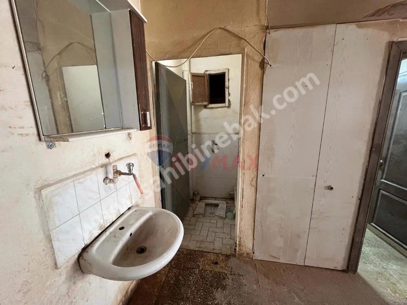 SİTELER ÇAMLITEPE CAD.2 KAT 140 M2  WCLİ MUTFAKLI KİRALIK DÜKKAN