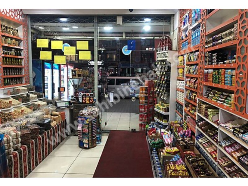 K.ÖRENDE ANA CADDE ÜZERİ DEVREN KURUYEMİŞ DÜKKANI