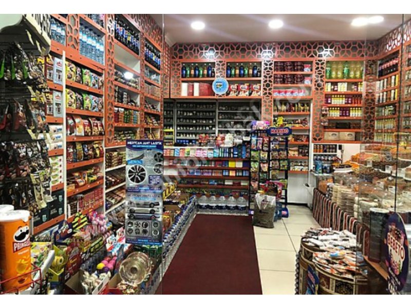 K.ÖRENDE ANA CADDE ÜZERİ DEVREN KURUYEMİŞ DÜKKANI