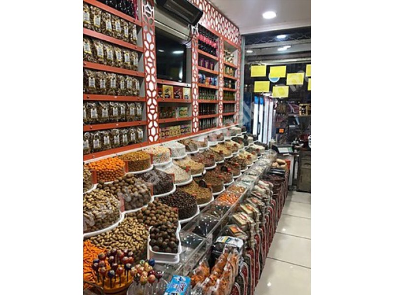 K.ÖRENDE ANA CADDE ÜZERİ DEVREN KURUYEMİŞ DÜKKANI