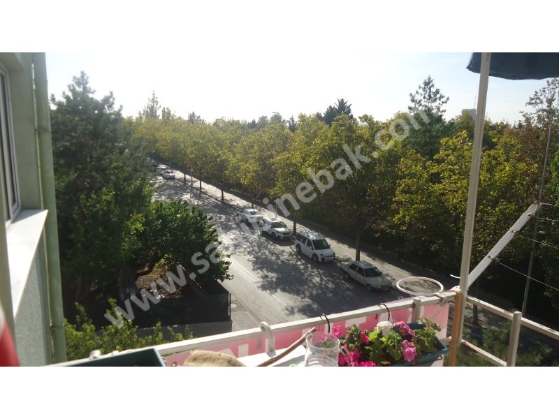TÜRKİŞ BLOKLARI EN DEĞERLİ ÜÇGEN PARSELDE SATILIK DAİRE
