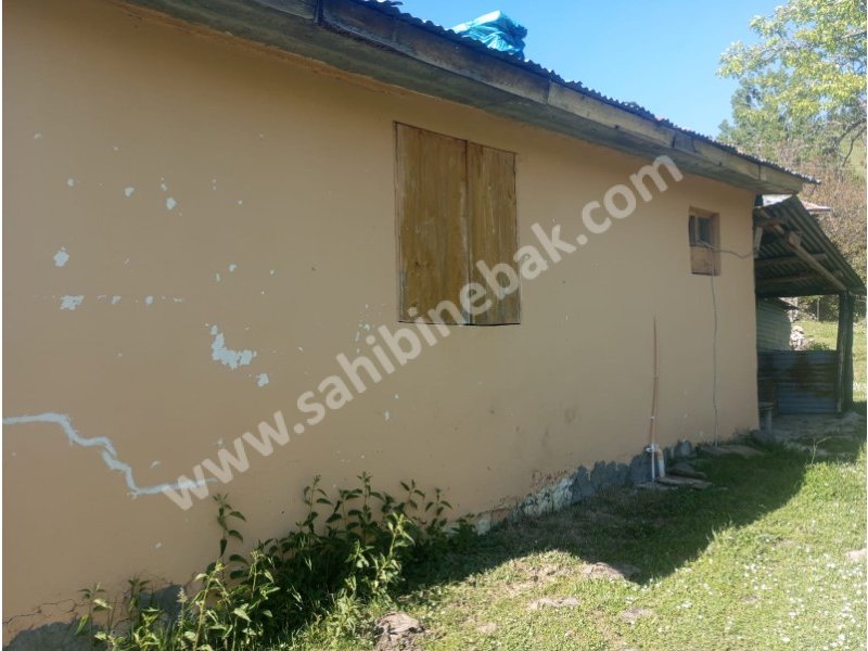 BURSA KILIÇ TAN ŞAVŞAT YAVUZKÖY DE SATILIK 3113 m2 EV VE BAHÇE
