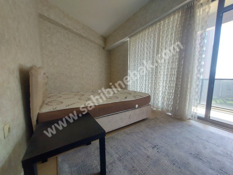 BURSA KILIÇ TAN ALPİŞ ADEN HAUSE’DE 1+1 KİRALIK HOME OFİS