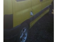 2002 citroen berlingo 1.9 çıkma sağ yan panel