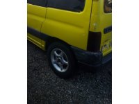 2002 citroen berlingo 1.9 çıkma sol arka çamurluk