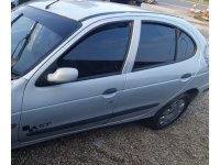 2001 renault megane 1 1.6 8v çıkma sol takım kapı