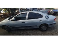 2001 renault megane 1 1.6 8v kesme kupa