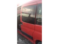 2002 citroen berlingo 1.9 çıkma sol sürgülü kapı