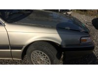 1992 model mazda 626 çıkma sağ ön çamurluk