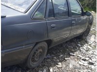 1996 daewoo nexia 1.5 çıkma sağ yan panel