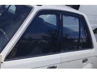 1988 mazda 323 1.6 çıkma sol takım kapı camı