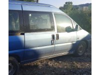 2000 fiat scudo 1.9 d çıkma sağ takım dolu kapı