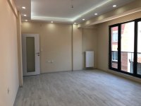 TEPEBAŞI ÜMİT HASTANESİ YAKININ'DA SAHİBİNDEN 3+1 SATILIK 3. KAT DAİRE 120 M2