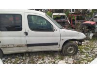 1999 model peugeot partner 1.4 çıkma sağ yan panel