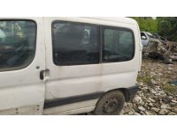 1999 model peugeot partner 1.4 çıkma sol arka çamurluk camı