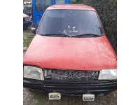 Peugeot 205 kesme ön kasa