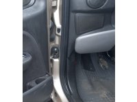 2011 fiat doblo çıkma sol ön kapı menteşesi