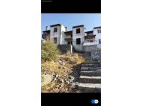 MUĞLA MİLAS ZERGÜLKENT SİTESİNDE SATILIK GİRİŞ KATI YAZLIK 92 M2