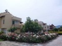 Aydın Kuşadası Davutlar Mah. Çoğay Sitesin'de Kiralık 4+1 Müstaki Villa 300 m2