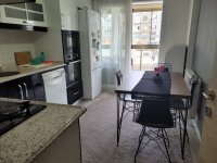 İzmir Karşıyaka Yalı Mahallesinde Satılık 2. Kat 3+1 Lüks Daire
