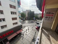 ALSANCAK KIBRISŞEHİTLERİNDE  SEVİNÇ PASTANESİ YAKINI KİRALIK OFİS