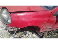 Clio 2 hb sol ön çamurluk