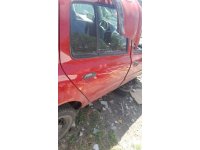Clio 2 sag arka kapi